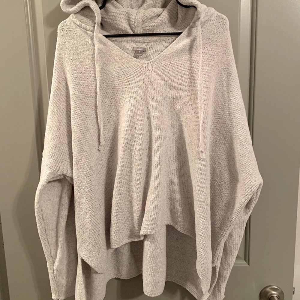 🤍Aerie Oversized Sweater with Hoodie